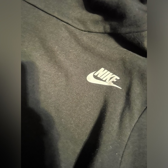 Nike sweatshirt - Picture 3 of 4